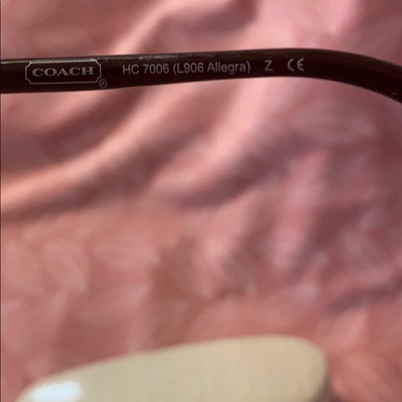 Coach Sunglasses - Picture 4 of 8